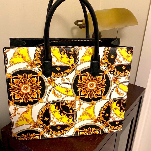 Handbag 👜 - Picture 3 of 3